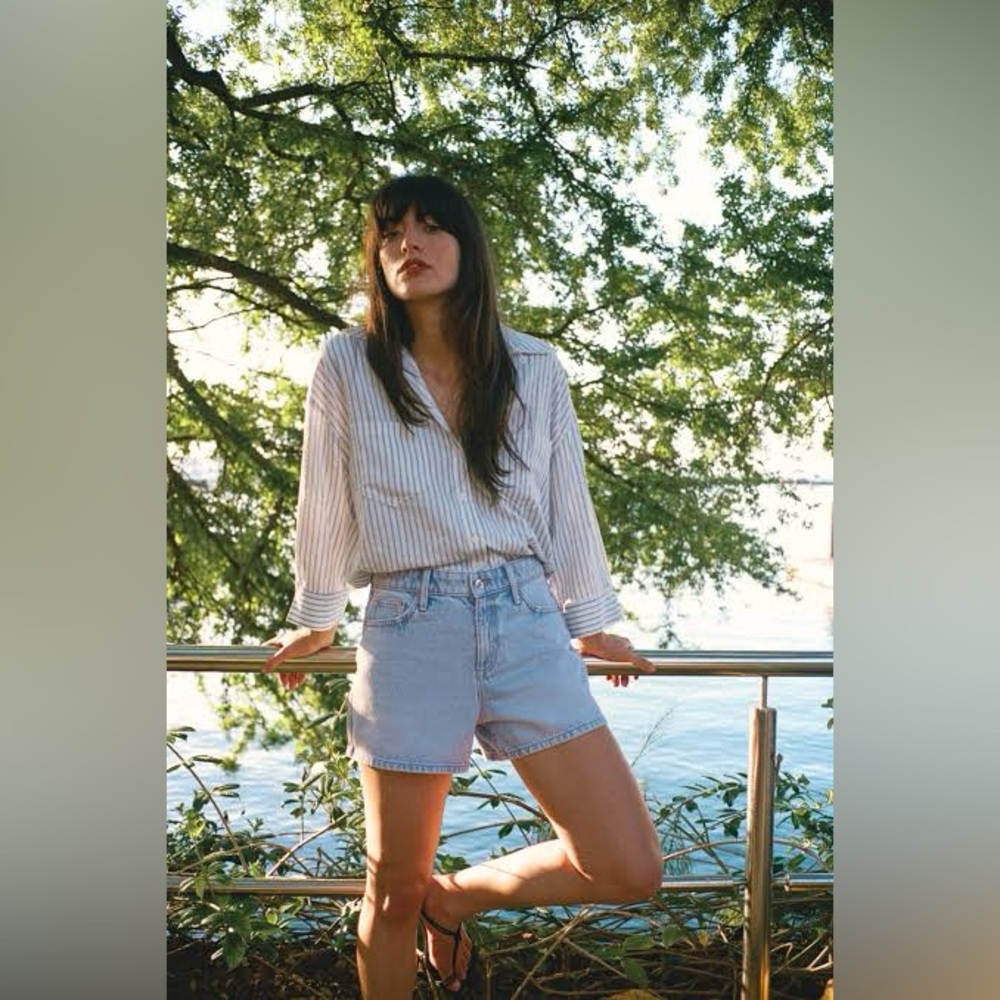 Zara Light Wash Denim High Waist Shorts - Light Blue
